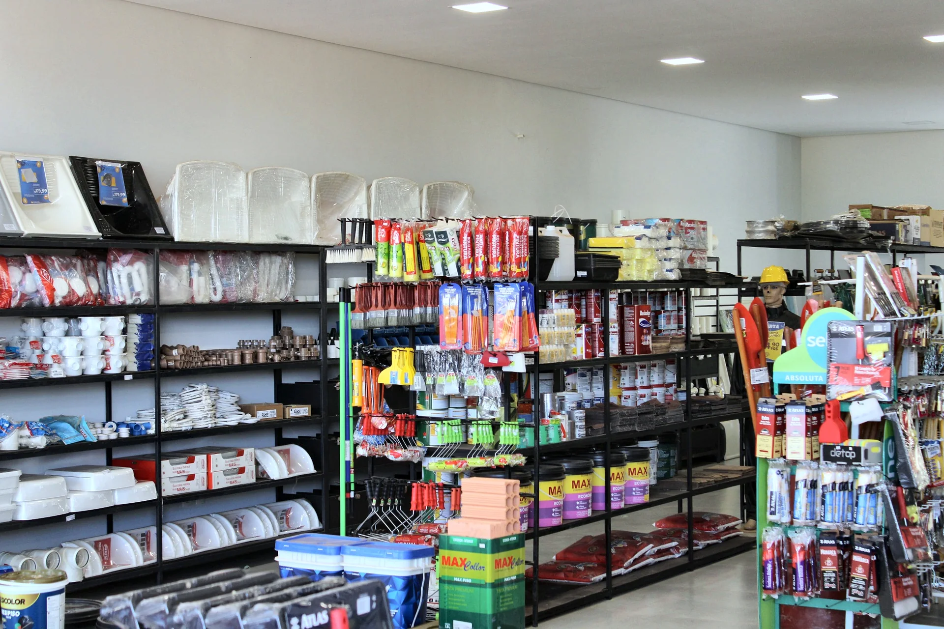 Foto 37 da estrutura, produtos e estoque da Nogueira Materiais de Construção em Sinop MT