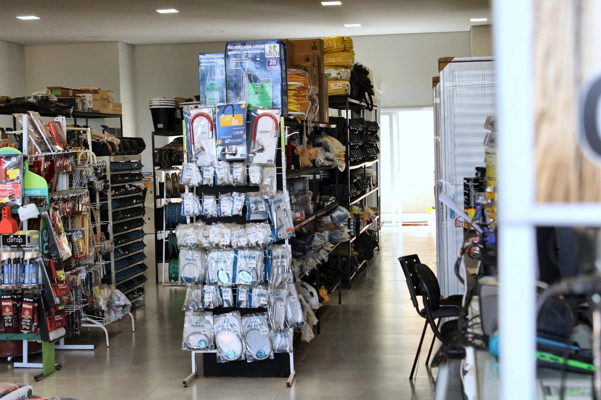 Foto 39 da estrutura, produtos e estoque da Nogueira Materiais de Construção em Sinop MT
